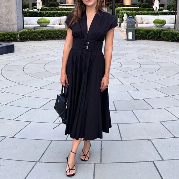 Alexis Jaden dress in white size large - Picture 10 of 14